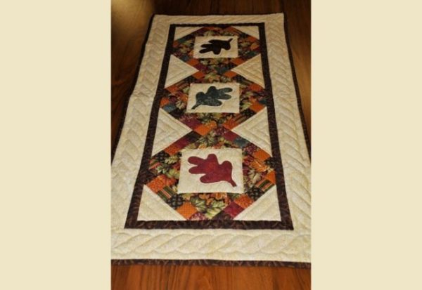 Quilts, Table Runners & Misc Soft Goods