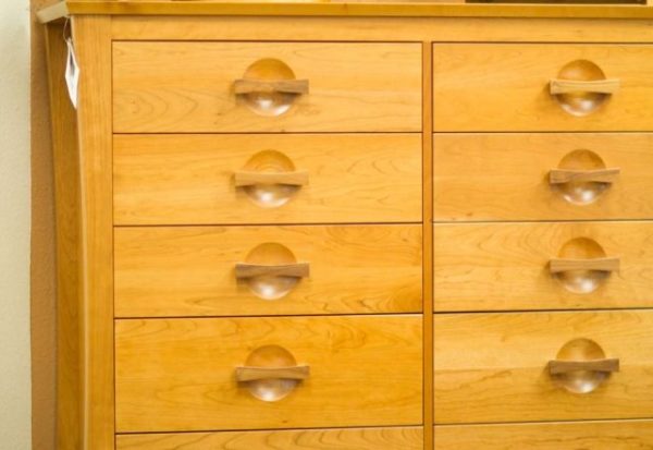 cherry-walnut_dresser-front_