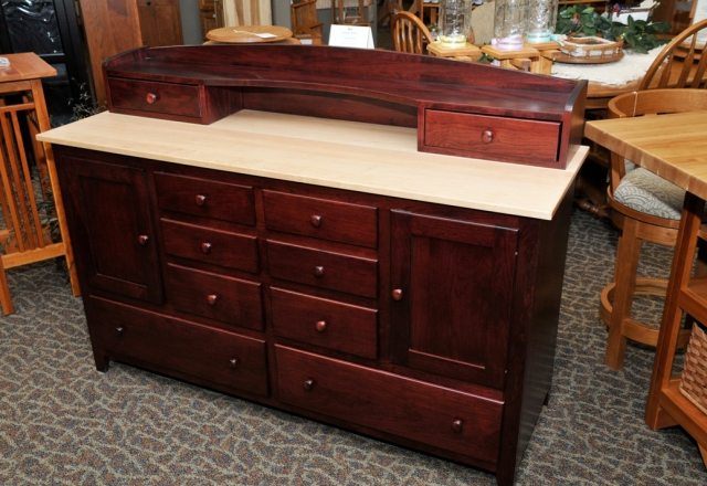 Image of an Amish wood dining table in ALbuquerque