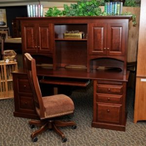 cherry_traditional_double-pedestal-desk