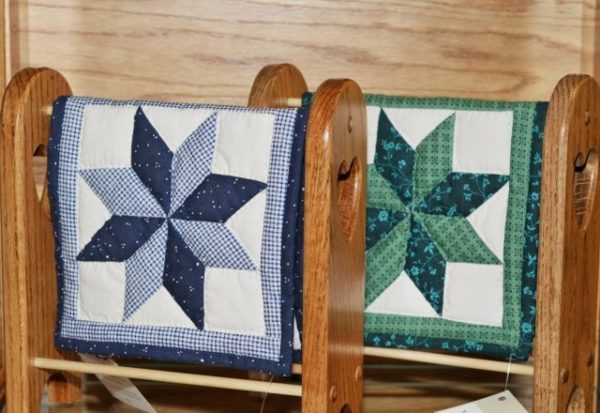 Quilts, Table Runners & Misc Soft Goods