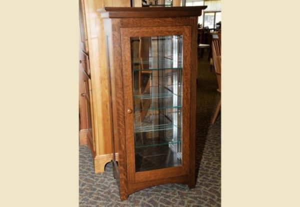 quarter-sawn-oak_1-door_curio-cabinet_7056V-640x440