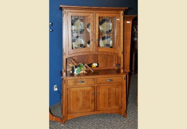 quarter-sawn-oak_arts-and-crafts_2-door-hutch