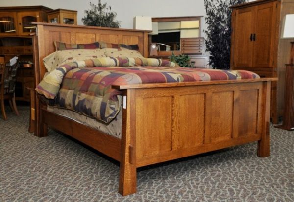 quarter-sawn-oak_arts-and-crafts_bed