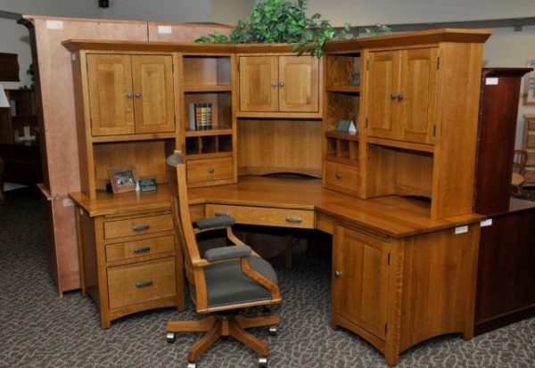 quarter-sawn-oak_mission_corner-desk