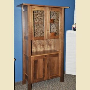 walnut_contemporary_hutch