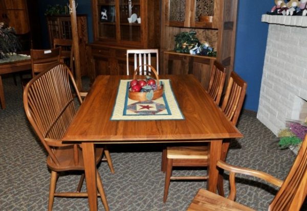 walnut_shaker_dining-set